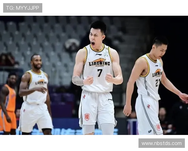 杭州街舞队在滑板精英赛中以79分稳居积分榜首位