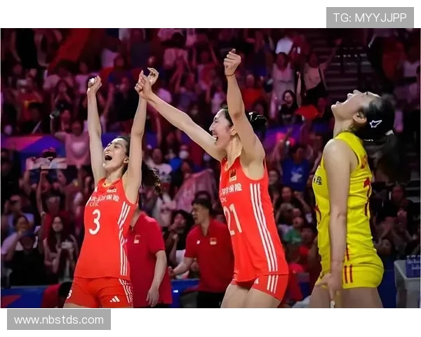 中国女排逆转夺冠燃爆全场展现顽强拼搏精神再度点燃全民热血