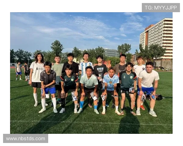 围绕足球展开全球绿茵激情战术智慧与竞技文化全景深度观察视角篇 围绕足球展开全球绿茵激情战术智慧与竞技文化全景深度观察视角篇